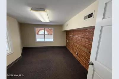 200 S Poindexter Street, Elizabeth City, NC 27909 - Photo 17