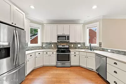 445 N May Street, Southern Pines, NC 28387 - Photo 19