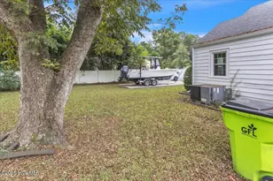 812 Fort Totten Dr, New Bern, NC 28560 - Photo 33
