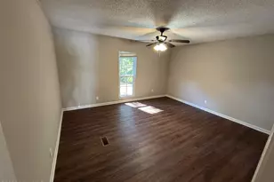 1640 Oakwood Rd, Thomson, GA 30824 - Photo 7
