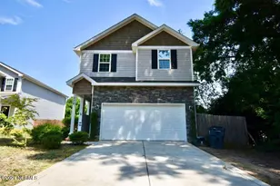 274 N Saylor St, Southern Pines, NC 28387 - Photo 1