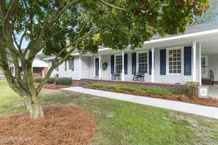 2464 English Squire Dr, Kinston, NC 28504 - Photo 3