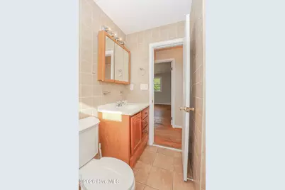 804 Gardenview Drive, Jacksonville, NC 28540 - Photo 17