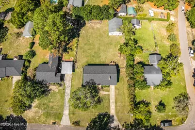 202 McLean Street, Hamlet, NC 28345 - Photo 5