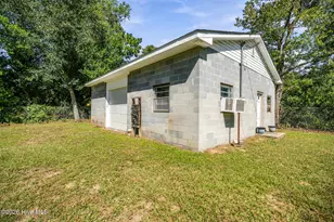 202 McLean St, Hamlet, NC 28345 - Photo 29