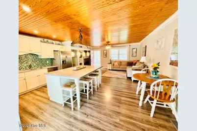 118 NE 19th Street, Oak Island, NC 28465 - Photo 7