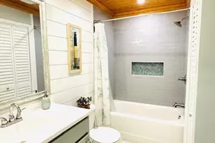 118 NE 19th St, Oak Island, NC 28465 - Photo 13