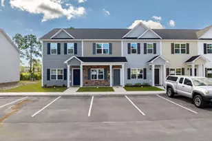 727 Cross Brg Wy, Sneads Ferry, NC 28460 - Photo 1