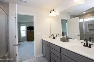 402 Summer Wind Wy, Aberdeen, NC 28315 - Photo 51
