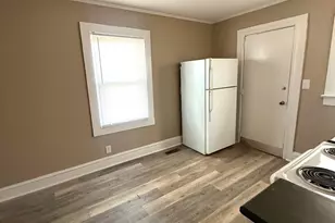 300 Higgs St, Greenville, NC 27858 - Photo 3