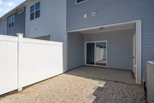 21 Catalina Cir, Swansboro, NC 28584 - Photo 17