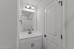 21 Catalina Cir, Swansboro, NC 28584 - Photo 31