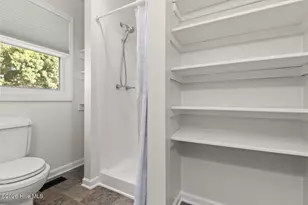 318 White Oak St, Jacksonville, NC 28540 - Photo 13