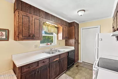 535 Columbus Road, Shallotte, NC 28470 - Photo 9