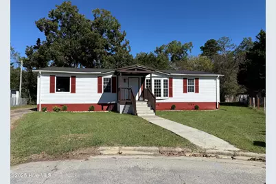 300 Horace Ward Avenue, Windsor, NC 27983 - Photo 1