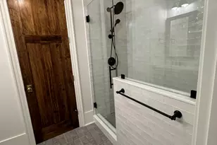 400 Evans St, Greenville, NC 27858 - Photo 9