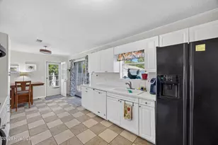 306 Ventura Dr, Wilmington, NC 28412 - Photo 9