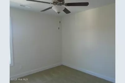 201 E Murrow Lane, Jacksonville, NC 28546 - Photo 15