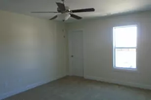 201 E Murrow Ln, Jacksonville, NC 28546 - Photo 13