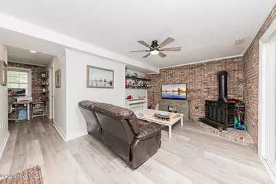 106 Marion Court, Jacksonville, NC 28546 - Photo 25