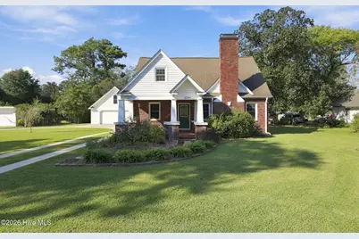 1738 Trent Boulevard, New Bern, NC 28560 - Photo 1