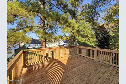 1014 W Colonial Avenue, Elizabeth City, NC 27909 - Photo 35