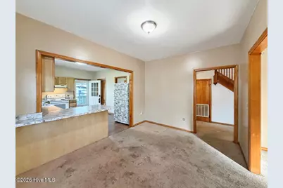 1014 W Colonial Avenue, Elizabeth City, NC 27909 - Photo 25