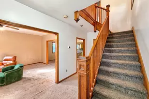 1014 W Colonial Ave, Elizabeth City, NC 27909 - Photo 9