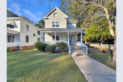 1014 W Colonial Avenue, Elizabeth City, NC 27909 - Photo 1