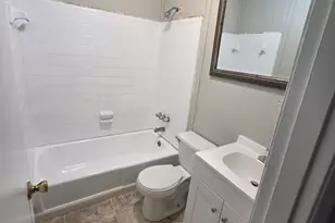 112 Candlewood Dr, Greenville, NC 27834 - Photo 11