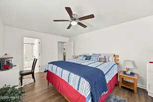 124 NE 2nd St, Oak Island, NC 28465 - Photo 19