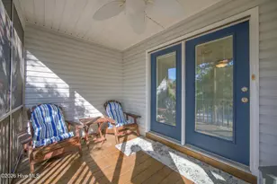 124 NE 2nd St, Oak Island, NC 28465 - Photo 3