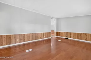 3312 Old Lumberton Rd, Whiteville, NC 28472 - Photo 5