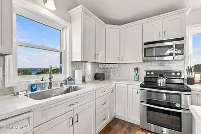 202 Empie Avenue #A, Topsail Beach, NC 28445 - Photo 3