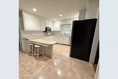 2106 Southview Drive, Greenville, NC 27858 - Photo 7