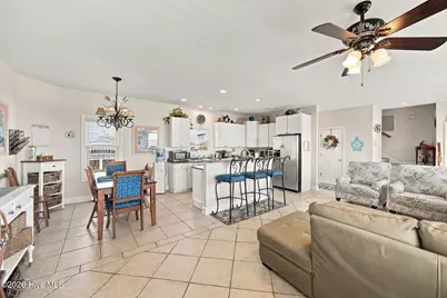 134 Ocean Boulevard E, Holden Beach, NC 28462 - Photo 15