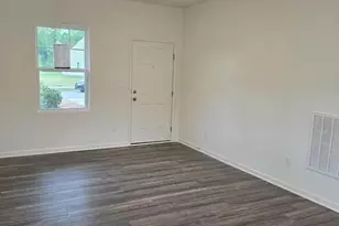 661 Essex Rd, Nashville, NC 27856 - Photo 7