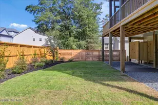 127 NW 25th St, Oak Island, NC 28465 - Photo 97