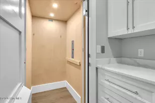 127 NW 25th St, Oak Island, NC 28465 - Photo 19