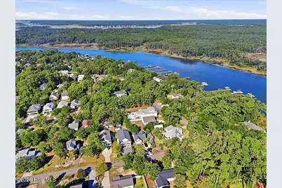 127 NW 25th Street, Oak Island, NC 28465 - Photo 117