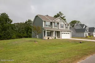 906 Needlerush Rd, Sneads Ferry, NC 28460 - Photo 3