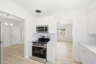 521 Thomas Ave, Wilmington, NC 28405 - Photo 9