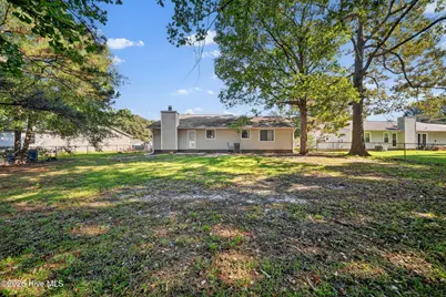 1107 Massey Court, Jacksonville, NC 28546 - Photo 33