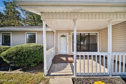 1107 Massey Court, Jacksonville, NC 28546 - Photo 5