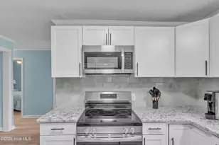 344 Cedar St, Emerald Isle, NC 28594 - Photo 17