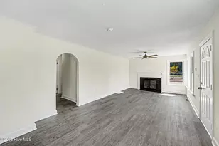 1009 W New Hampshire Ave, Southern Pines, NC 28387 - Photo 7