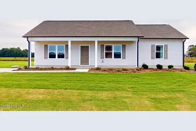 106 Berkeley Place, Pikeville, NC 27863 - Photo 1