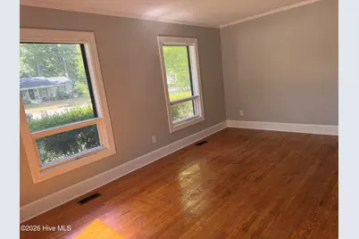 305 Crestline Boulevard, Greenville, NC 27834 - Photo 11