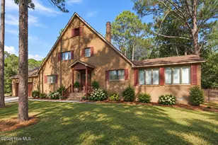 125 Sutton Dr, Cape Carteret, NC 28584 - Photo 5