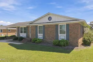 604 N Saratoga St, Stantonsburg, NC 27883 - Photo 3